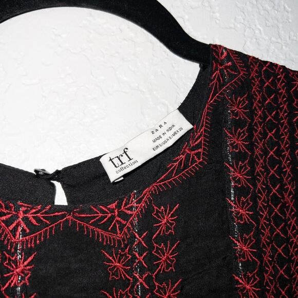 Zara Black Embroidered Metallic Thread Dress Size Small - Picture 4 of 8